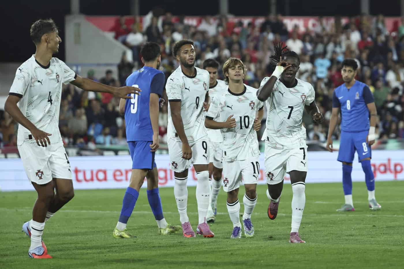Portugal vence Azerbaijão na estreia de Luís Freire rumo ao Euro2027 de sub-21