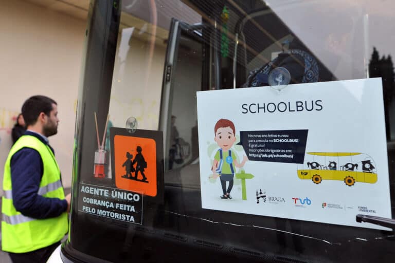 A partir de quinta-feira&nbsp;School Bus passa por todas as escolas de 2.º e 3.º ciclos de Braga