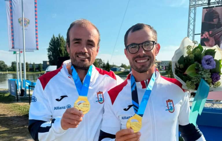 Canoístas José Ramalho e Fernando Pimenta tetracampeões do Mundo de K2 maratonas&nbsp;