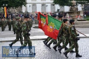 Estandarte que acompanhou militares no Afeganistão entregue este sábado